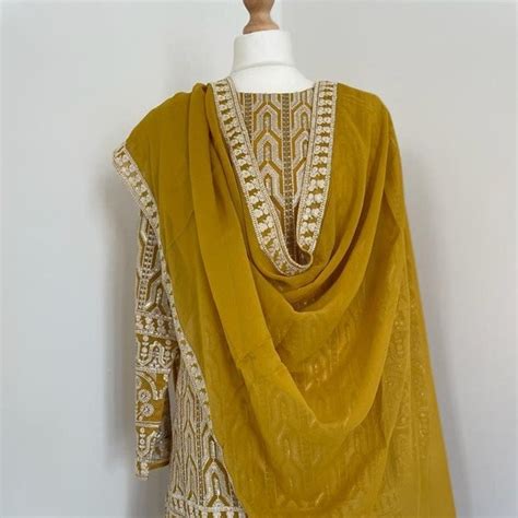 Buy Haldi Dress Online In India - Etsy India