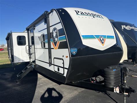 New 2025 Keystone PASSPORT 2870RL | Trailside RV Kansas City | Grain ...
