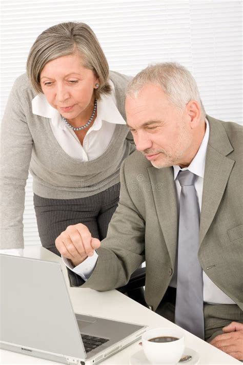 Senior Computer Lesson 1 的图像结果