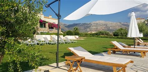 NEAPOLI VILLAS (Neapolis) - Villa Reviews, Photos, Rate Comparison ...