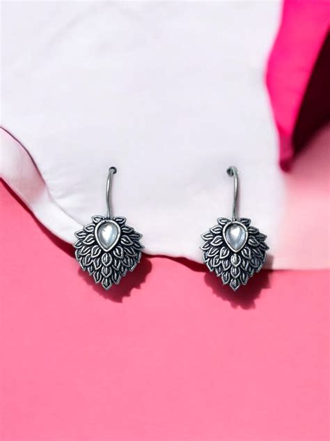 Elegant Leaf Drop Earrings – Jhumki Wala