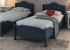 letti singoli in legno letti singoli country letto tabi 224 in vero legno letti singoli in legno letti singoli country letto tabi 224 in vero legno