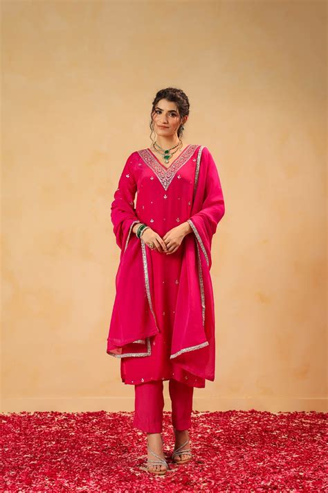 Misba Rani Crepe Suit Set – DIMPLE DESIGN STUDIO