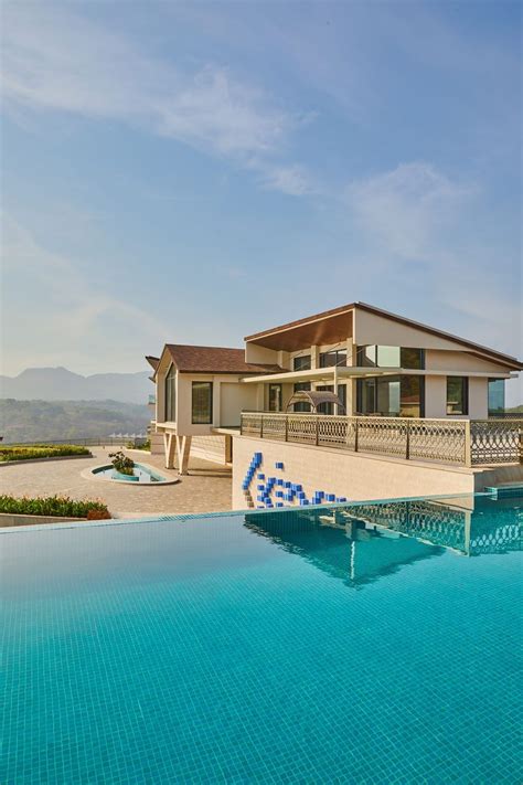 A stunning Amby Valley City home | Architectural Digest India
