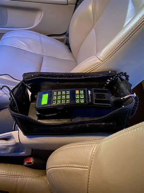 What cars do you associate with having car phones? : r/regularcarreviews