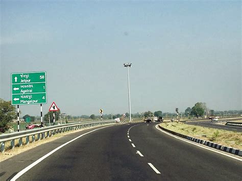 India’s highways infrastructure to match US by 2024: Gadkari