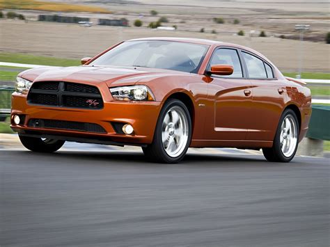 goautobots: Dodge Charger RT AWD 2012