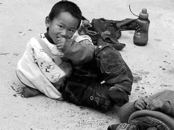 加德满都的残疾儿童乞讨者,民生,纪实摄影,摄影,汇图网www.huitu.com