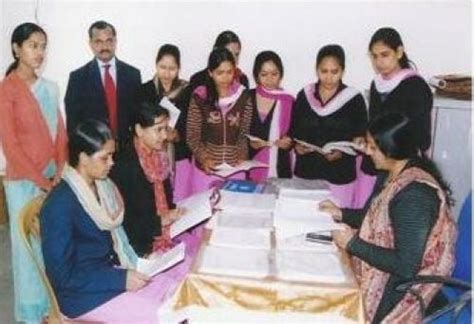 Ginni Devi Modi Institute of Education Modinagar Campus: Photos ...