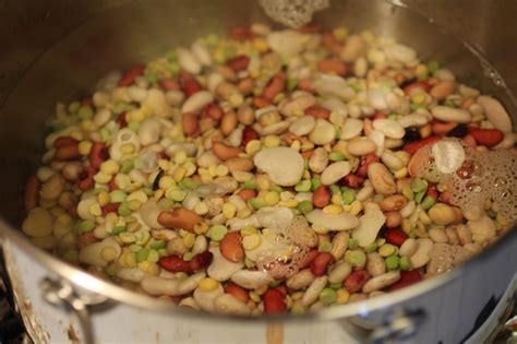 Kitchen Simmer: 15 Bean Chorizo and Chipotle Soup