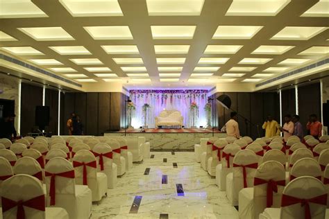White Swan Banquet - Venue - Malad - Weddingwire.in