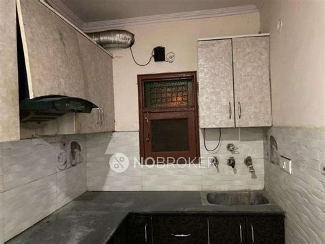 Akash apartment Kakrola Rent - WITHOUT BROKERAGE Semi-furnished 3 BHK ...