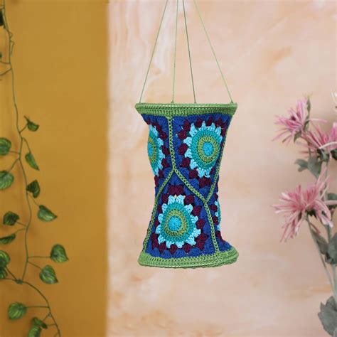 Handmade Crochet Lantern - Triangle – Magic Needles