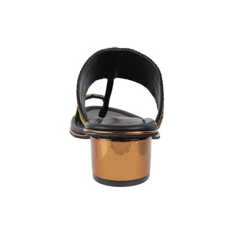 Buy Cheemo Women Black Ethnic Kolhapuris Online | SKU: 92-157-11-37 ...