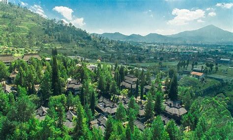 PUTERI GUNUNG HOTEL (Bandung) - Hotel Reviews, Photos, Rate Comparison ...