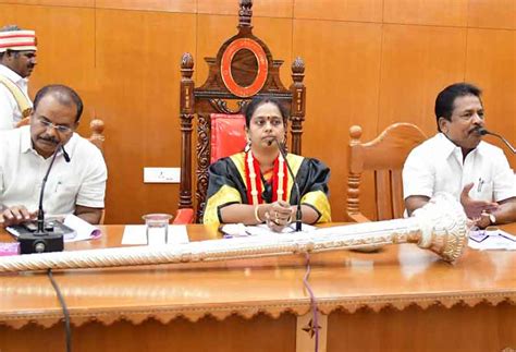 ADMK BJP Communist Councilors walk out in Municipal council ...