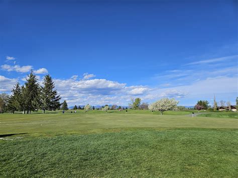 Bill Roberts Golf Course – Green Fees, Yardage, Course Info