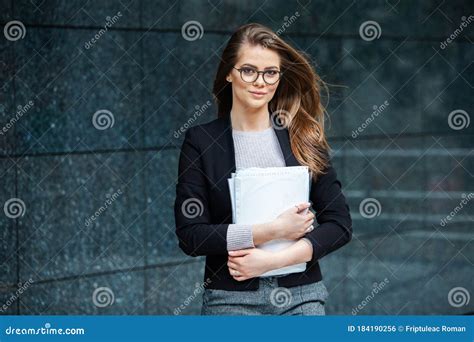 Russian Business Women 的图像结果