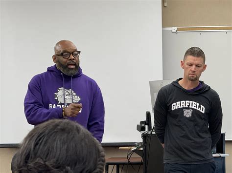 Garfield Girls Basketball: Navigating a Leadership Crisis — Converge Media