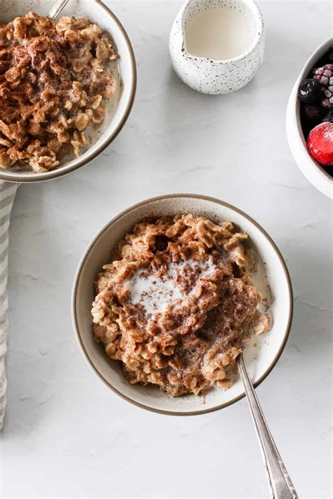 Brown Sugar Cinnamon Oatmeal - A Nourishing Plate