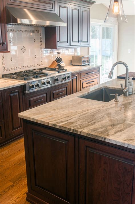 50+ Popular Brown Granite Kitchen Countertops Design Ideas