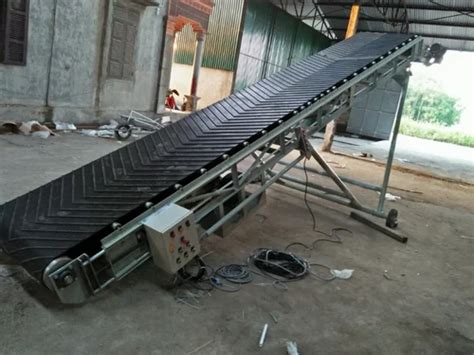 Inclined Belt Conveyor - Mild Steel Idler Roller Conveyor Manufacturer ...