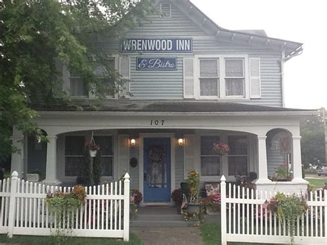 WRENWOOD INN, LLC (Paw Paw) - B&B Reviews & Photos - Tripadvisor