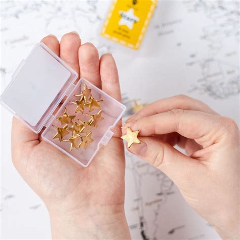 Map with Push Pins 的图像结果