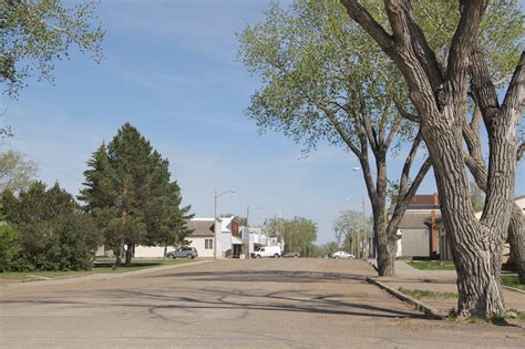 Medicine Lake, the place and town in Sheridan County | Montana's ...