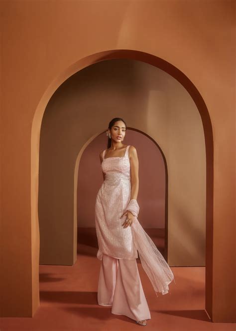 Rooh – Lea Clothing Co.