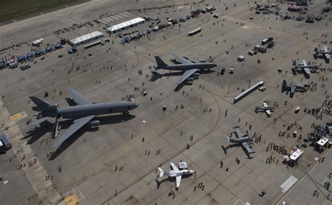 JBA kicks off 2017 air show > Joint Base Andrews > Article Display