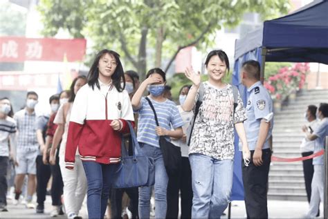 重庆教育考试院“拍了拍”你，2021年高考招生录取6大骗局需注意_考生