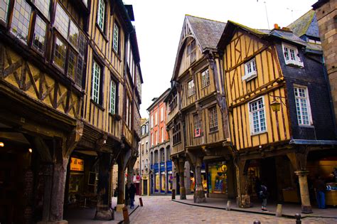 Pin on Evasions Voyages