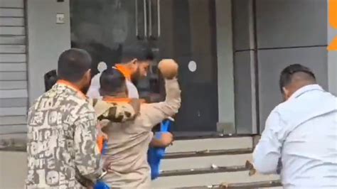 VIDEO: MNS Workers Arrested For Vandalising Investor Sushil Kedia's ...