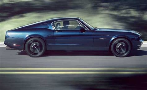 This Luxury Muscle Chimera With Classic Styling And Modern Tech Is Insane