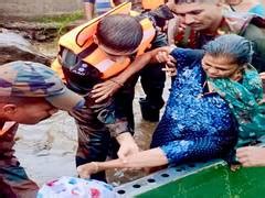 Indian Army columns continue with flood relief operations in Gujarat