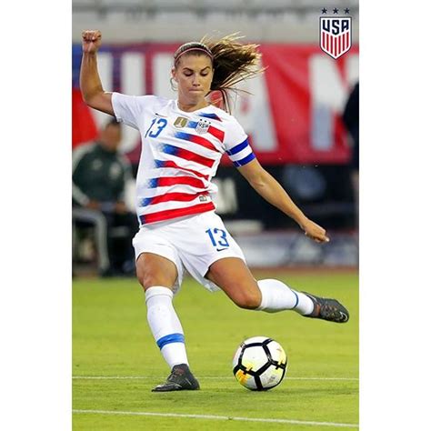 Alex Morgan Style 的图像结果
