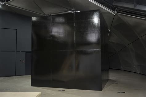 Heimo Zobernig at Kunsthaus Graz Graz - Artmap.com