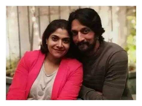 Kiccha Sudeep: ಹೋಟೆಲ್ ಉದ್ಯಮದತ್ತ ಕಿಚ್ಚನ ಹೊಸ ಹೆಜ್ಜೆ, ಕಾಫಿ - ಬನ್ಸ್ ...