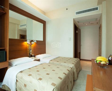 SILKA WEST KOWLOON HOTEL (Hong Kong) - Hotel Reviews, Photos, Rate ...