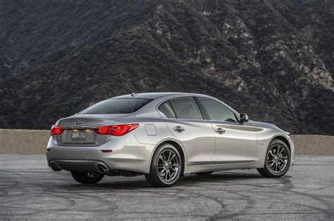 2017 Infiniti Q50 3.0t Signature Edition Gallery 704703 | Top Speed