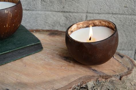 Armatuer| Hand made Coconut Shell Candles online, India – Armatuer