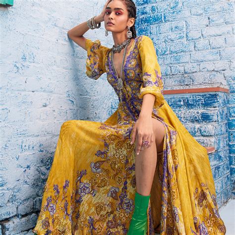 AURUM ELEGANCE MAXI DRESS – Bhanuni by jyoti