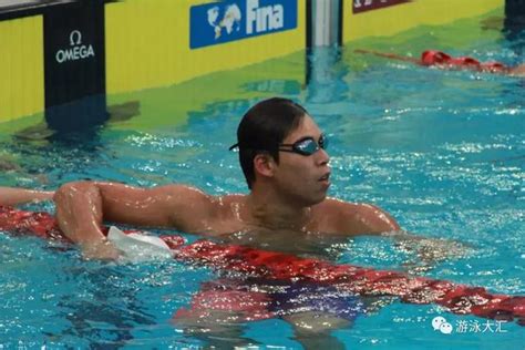 冲击巅峰-徐嘉余100米仰泳打破世界纪录 | 新加坡新闻