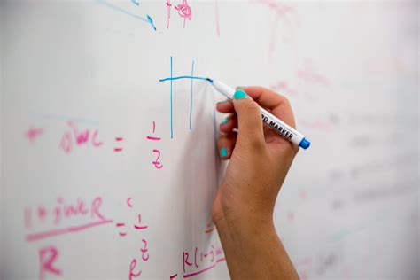 Applied Mathematics – Baskin School of Engineering