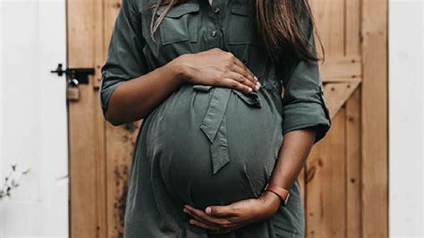 After Surgery Woman Sent home With Gauze Inside Loses Uterus