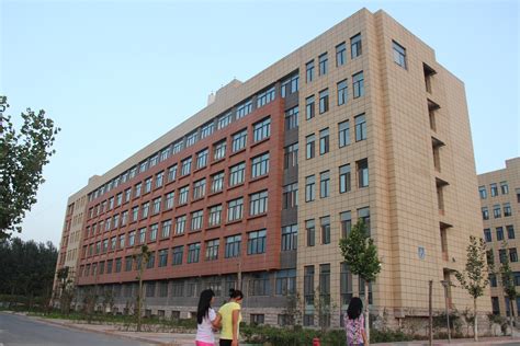 校史沿革-郑州工程技术学院