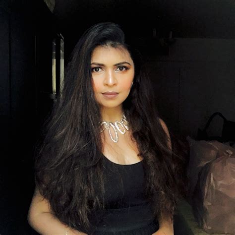 lil black dress