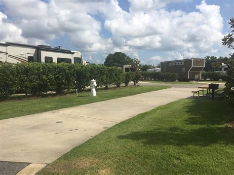 The Gilliam's Island: Coastal Georgia RV Resort, Brunswick, GA