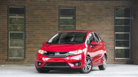 2015 Honda Fit Review - autoevolution